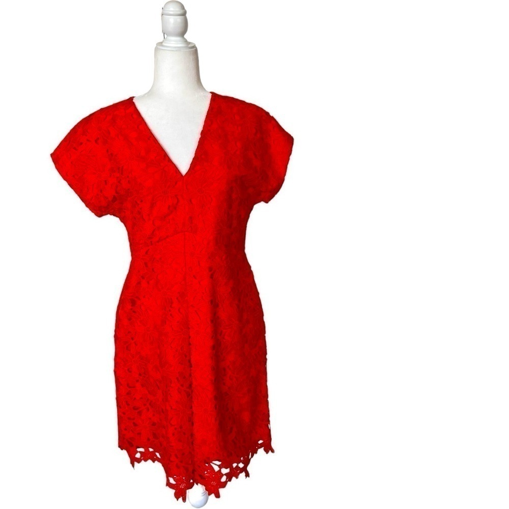 Banana Republic Embroidered V-Neck Dress in Reddish Orange Color in Size 6 - Picture 2 of 13